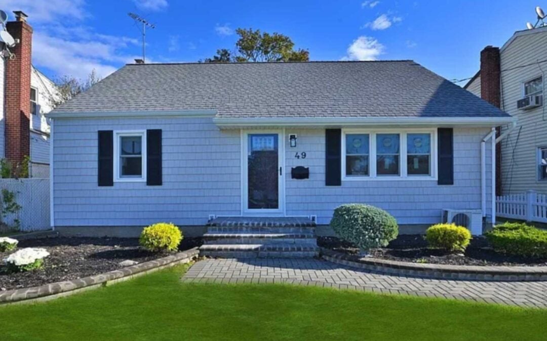 49 Marvin Ave Uniondale NY